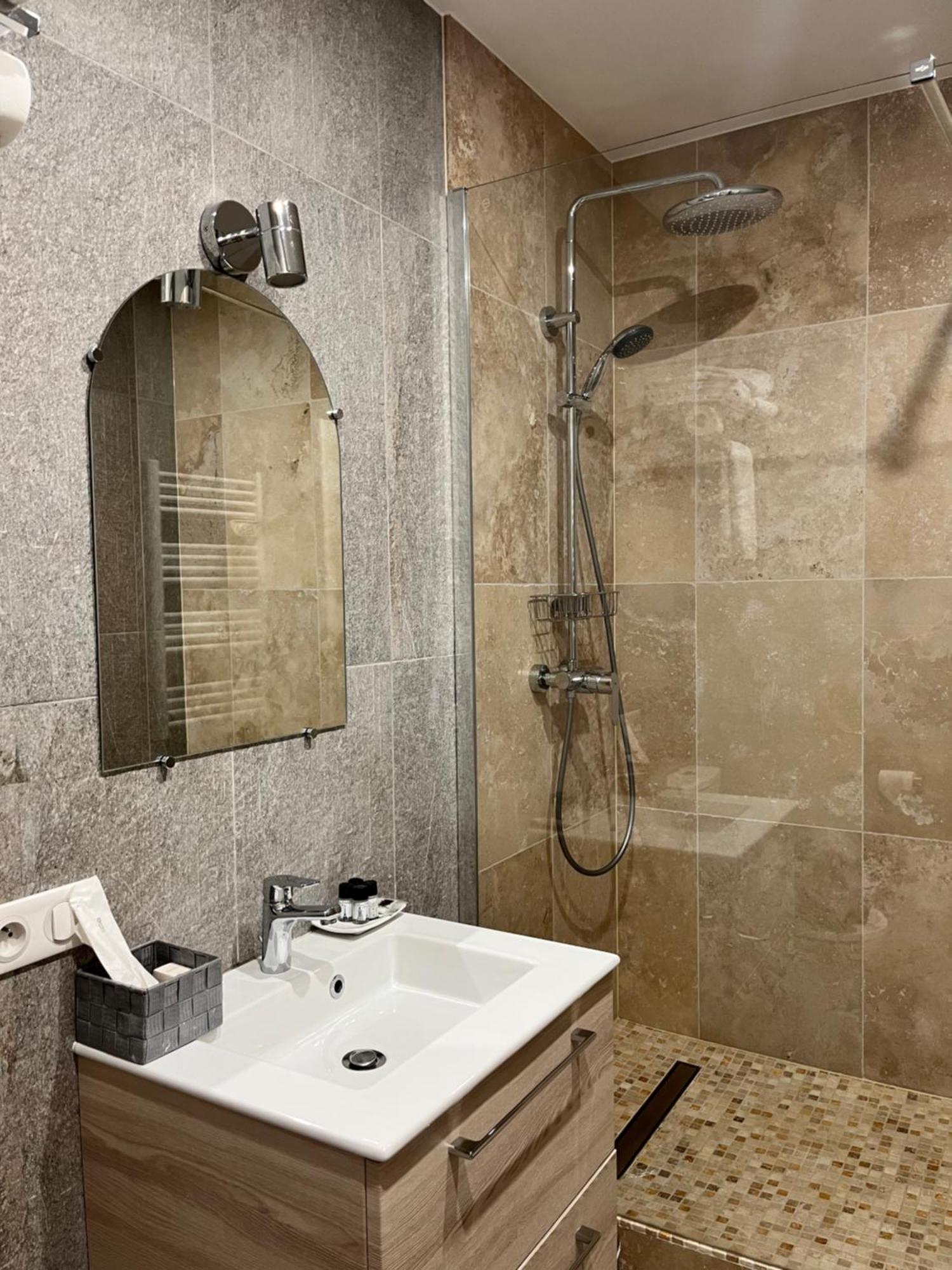 Irin Hotel Antibes Kültér fotó